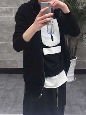 「DRKSHDW by RICK OWENS（ダークシャドウ バイ リックオウエンス）のアイテム（パーカー）」を使った、oolongchooさん（メンズ・189cm）の夏コーディネート