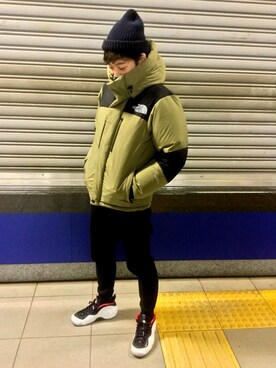 「NIKE SPORTSWEAR（ナイキスポーツウェアー）のアイテム（その他パンツ）」を使った、keesk213さん（メンズ・170cm）の冬コーディネート