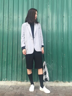 「shortpants」｜Cathy L L Chanさん（レディース・173cm）の冬コーディネート