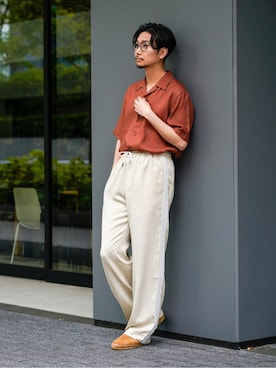 「EDIFICE（エディフィス）のアイテム（スリッポン）」を使った、miuraさん（メンズ・178cm）の春コーディネート