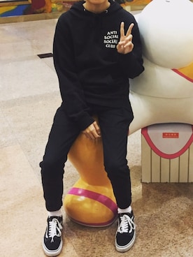 LCYさんのコーディネート