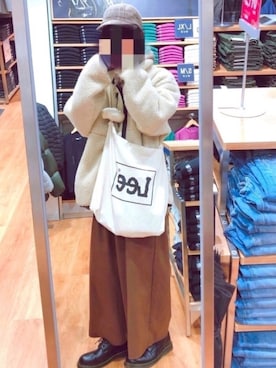 「SPINNS（スピンズ）のアイテム（ドレスシューズ）」を使った、プチプラのかぴばらさんさん（メンズ・163cm）の冬コーディネート