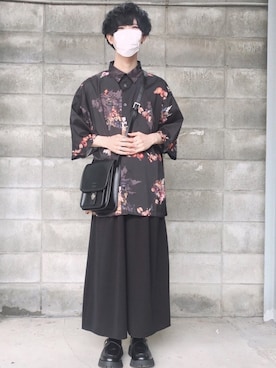 「DEVICE（デバイス）の【WEARISTA こーせ ×DEVICE コラボ】Rename フロントバックル ショルダーバッグ（ショルダーバッグ）」を使った、プチプラのかぴばらさんさん（メンズ・163cm）の春コーディネート