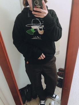 「left aloneのアイテム（パーカー、ブラック系）」を使った、tmsnさん（レディース・153cm）の秋コーディネート