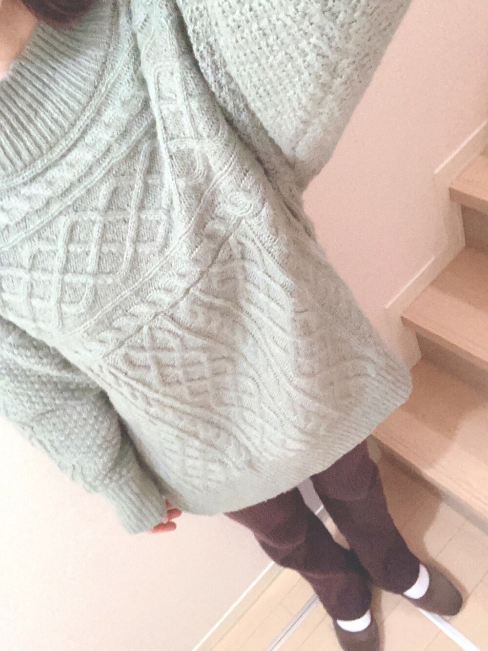 「ストラップシューズ、リブパンツ、ブラウン、ミントグリーン、アーガイル柄、カンフーシューズ、アーガイルニット、アーガイル、フレアパンツ、低身長」｜「しまむらのアイテム（ニット/セーター、グリーン系）」を使った、ayu*さん（レディース・156cm）の冬コーディネートの1枚目の写真