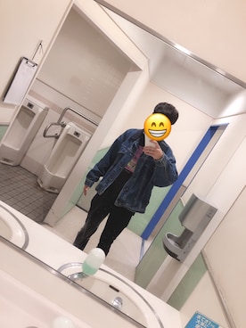 「TOMMY HILFIGER（トミーヒルフィガー）のアイテム（デニムジャケット）」を使った、はせだいさん（メンズ・176cm）の春コーディネート