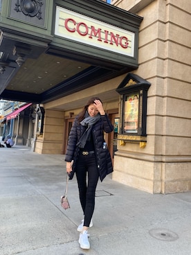 「UNIQLO（ユニクロ）のWOMEN ウルトラストレッチジーンズ（デニムパンツ）」を使った、Maさん（レディース・172cm）の冬コーディネート