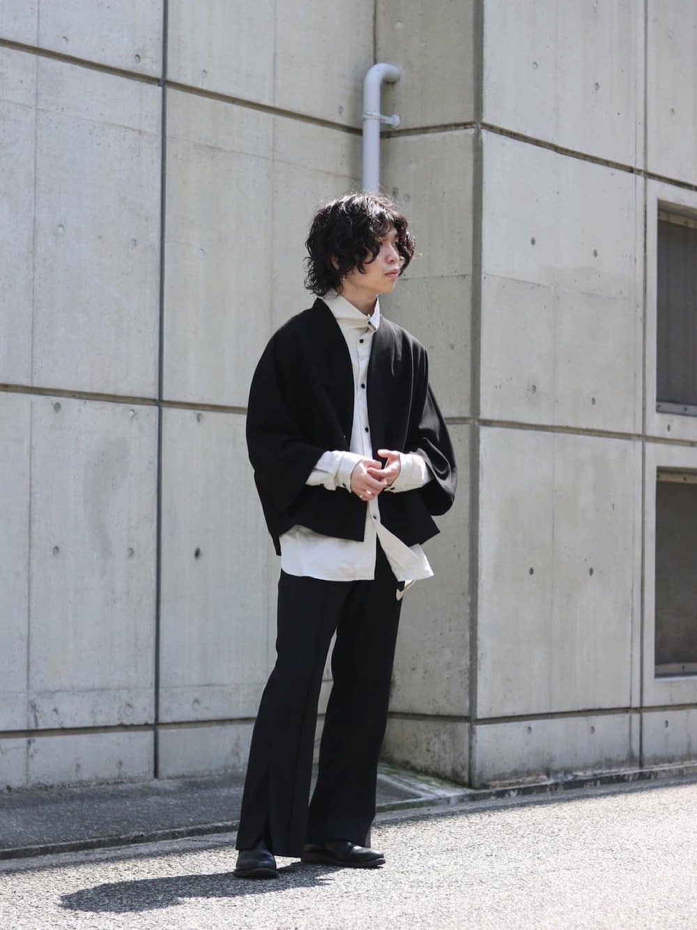 専用です【Lui's】CARREMAN 8分袖ビッグシルエットジャケット　黒　M CARREMAN 8分袖ビッグシルエットジャケットを使った人気ファッション