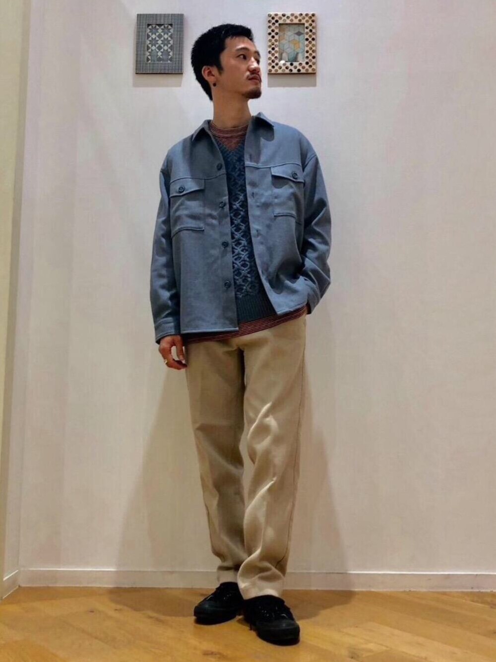 「カットソー、重ね着、ブルー、大人カジュアル、シャツジャケット、casual、くすみカラー、Clean V-ZONE、スタッフセンバツ、秋のマイ旬スタイル」｜「green label relaxingの<機能/マシン洗濯可  ストレッチ > カジュアルセットアップ TECH フラノ CPO シャツ（シャツ/ブラウス、ブルー系）」を使った、sugamata_iさん（メンズ・170cm）の秋コーディネートの1枚目の写真