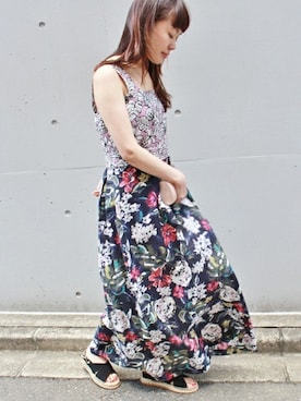 「FIGARO Paris（フィガロパリ）のアイテム」を使った、mmmさん（レディース・161cm）の春コーディネート