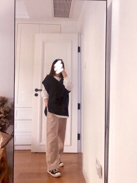 「GU（ジーユー）のアイテム（タンクトップ、ブラック系）」を使った、懒猫猫3030さん（レディース・152cm）の秋コーディネート