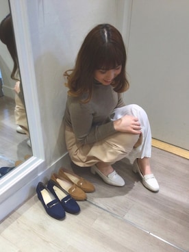 「UNIQLO（ユニクロ）のエクストラファインメリノリブタートルネックセーター（長袖）（ニット/セーター）」を使った、WA ORiental TRaffic さん（レディース・163cm）の春コーディネート