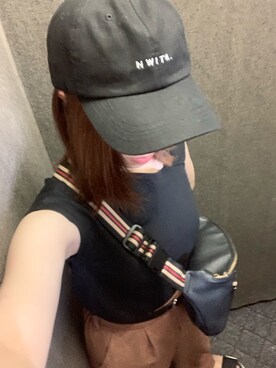 「OZOC（オゾック）のアイテム（ボディバッグ/ウエストポーチ）」を使った、m.Kさん（レディース・164cm）の秋コーディネート