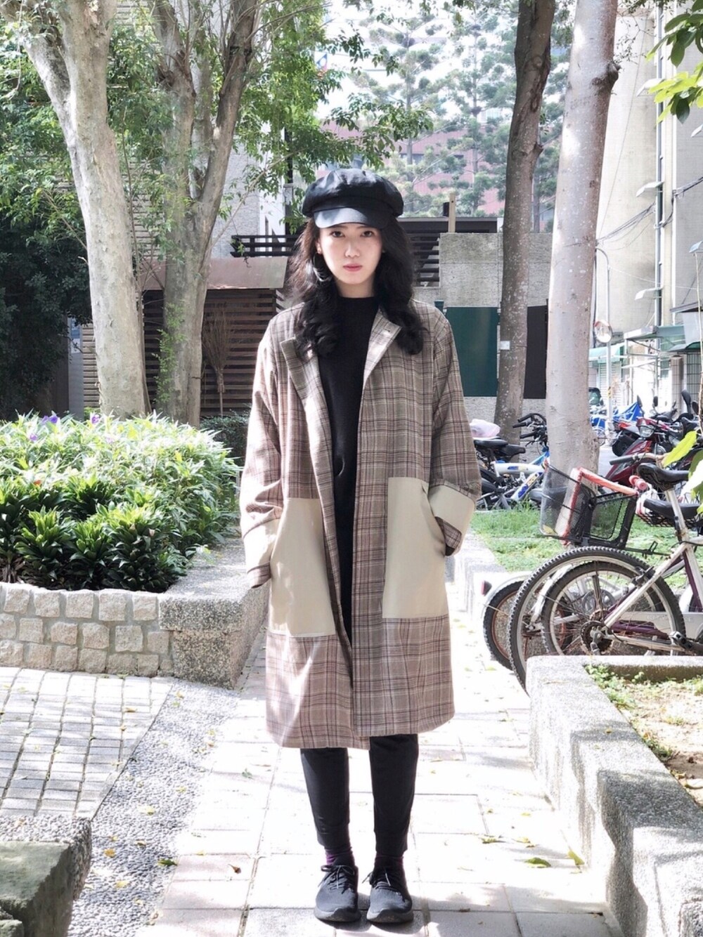 「TAIPEI」｜「plain-meのアイテム（ジャケット/アウター、ブラウン系）」を使った、Zoey 池👾さん（レディース・163cm）の冬コーディネートの1枚目の写真