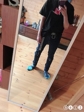 「MR.COMPLETELY（ミスターコンプリートリー）のアイテム」を使った、KOAcNさん（メンズ・171cm）の夏コーディネート