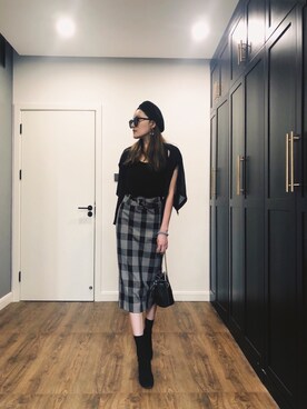 「通勤穿搭」｜「アイテム（ハンチング/ベレー帽）」を使った、renatasさん（レディース・168cm）の秋コーディネート