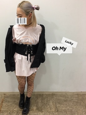 「FIG&VIPER（フィグアンドバイパー）のアイテム（アクセサリー）」を使った、Elie masukoさん（レディース・156cm）の春コーディネート