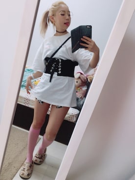 「FIG&VIPER（フィグアンドバイパー）のアイテム（アクセサリー）」を使った、Elie masukoさん（レディース・156cm）の夏コーディネート