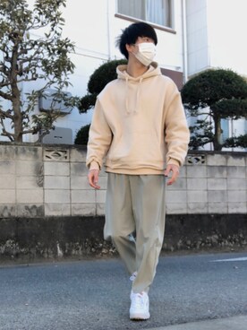 「shiki tokyo（シキトウキョウ）のアイテム（パーカー）」を使った、kenさん（メンズ・175cm）の冬コーディネート