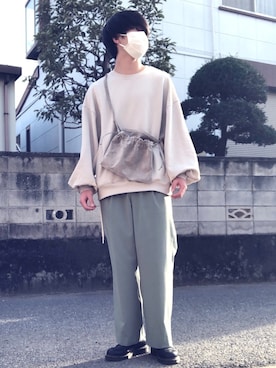 「shiki tokyo（シキトウキョウ）のアイテム（スウェット）」を使った、kenさん（メンズ・175cm）の春コーディネート