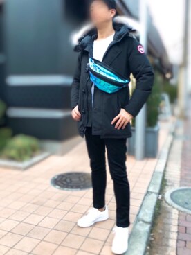 くぅたむ is wearing KENZO "FES19 Crew Kenzo Sport Bumbag Iridescent"