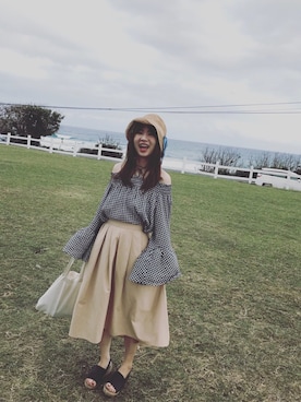 「CA4LA（カシラ）のアイテム（サンバイザー）」を使った、Harukaさん（レディース・159cm）の春コーディネート