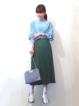 「AMERICAN HOLIC（アメリカンホリック）のプリーツロングスカート（スカート）」を使った、malieさん（レディース・167cm）の冬コーディネート