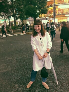 「雨の日」｜「アイテム（スリッポン）」を使った、sachikidさん（レディース・155cm）の秋コーディネート