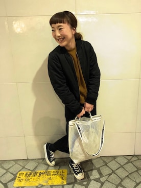 「チャックテイラー」｜「アイテム（MA-1）」を使った、sachikidさん（レディース・155cm）の春コーディネート