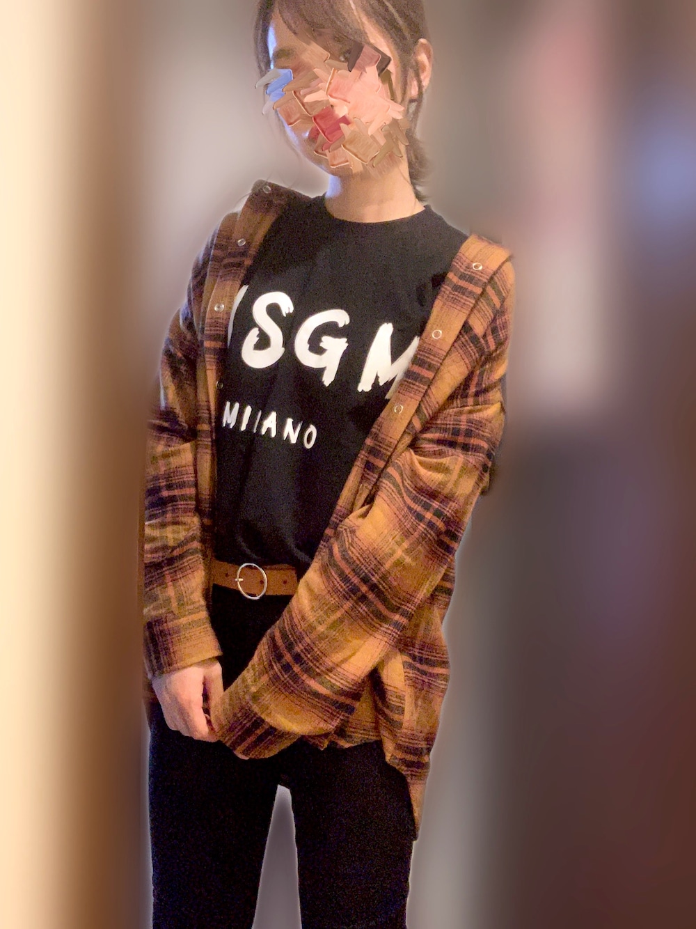 「black、yellow、MSGM、UNIQLO、LEPSIM、autumn style、いいね、save、フォローお願いします🤑、ヘアアレンジ」｜「LEPSIMのアイテム（シャツ/ブラウス、イエロー系）」を使った、ayakaさん（レディース・156cm）の秋コーディネートの1枚目の写真