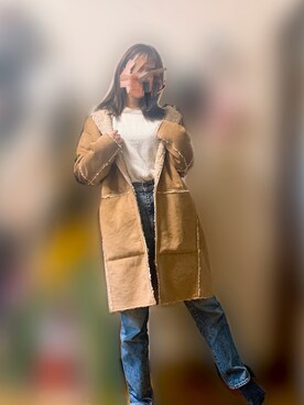 「白ニット」｜「アイテム（ムートンコート）」を使った、ayakaさん（レディース・156cm）の冬コーディネート