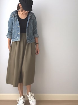 トモリB♭さん（レディース・156cm）の春コーディネート