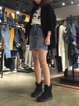 Lizzz小琳子さんのコーディネート