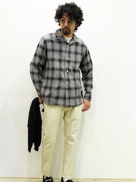 「MANEBU（マネブ）のアイテム（ローファー）」を使った、nakajiさん（メンズ・168cm）の冬コーディネート