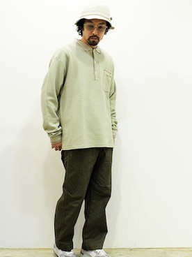 「MANUAL ALPHABET（マニュアル アルファベット）のアイテム（チノパンツ）」を使った、nakajiさん（メンズ・168cm）の春コーディネート