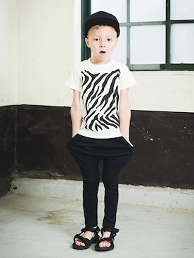 「アイテム（シューズ）」を使った、BRANSHESさん（キッズ・110cm）の春コーディネート