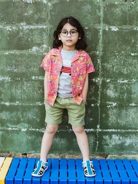 「RADCHAP（ラッドチャップ）のアイテム（シューズ）」を使った、BRANSHESさん（キッズ・108cm）の春コーディネート