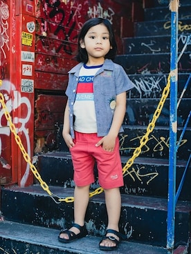 「RADCHAP（ラッドチャップ）のアイテム（タンクトップ）」を使った、BRANSHESさん（キッズ・108cm）の夏コーディネート