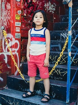 「RADCHAP（ラッドチャップ）のアイテム（タンクトップ）」を使った、BRANSHESさん（キッズ・108cm）の夏コーディネート