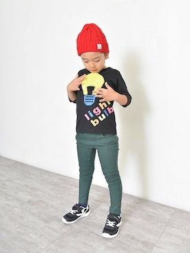 「RADCHAP（ラッドチャップ）のアイテム（シューズ）」を使った、BRANSHESさん（キッズ・111cm）の夏コーディネート