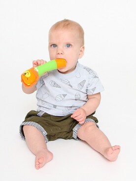 「アイテム（ロンパース）」を使った、BRANSHESさん（キッズ・70cm）の春コーディネート