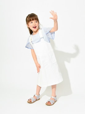 「アイテム（ジャンパースカート）」を使った、BRANSHESさん（キッズ・109cm）の春コーディネート