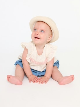 「アイテム（ロンパース）」を使った、BRANSHESさん（キッズ・70cm）の春コーディネート