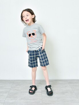 「RADCHAP（ラッドチャップ）のアイテム（シューズ）」を使った、BRANSHESさん（キッズ・113cm）の夏コーディネート