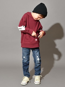 「アイテム（デニムパンツ）」を使った、BRANSHESさん（キッズ・108cm）の秋コーディネート