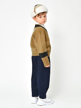 「アイテム（ニット/セーター）」を使った、BRANSHESさん（キッズ・108cm）の秋コーディネート