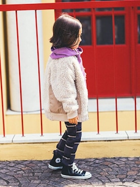 「kids」｜「アイテム（その他アウター）」を使った、BRANSHESさん（キッズ・109cm）の秋コーディネート
