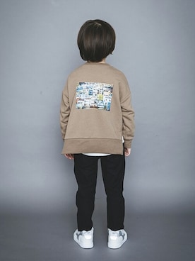 「バックプリント」｜「アイテム（スニーカー）」を使った、BRANSHESさん（キッズ・110cm）の秋コーディネート