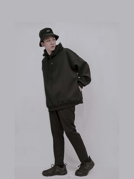 「帽T」｜ISFNさん（メンズ・185cm）の秋コーディネート