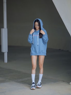 「帽T」｜ISFNさん（レディース・160cm）の冬コーディネート
